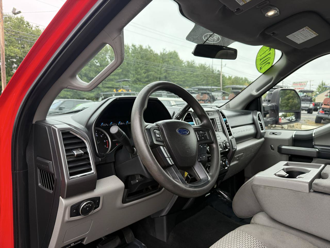 Used 2017 Ford F250 XLT w/ FX4 Off-Road Package AWD/4WD image 27