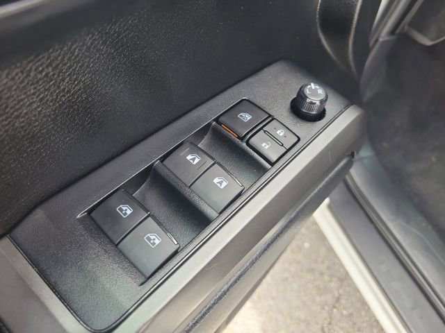 Used 2022 Toyota Tacoma TRD Off-Road w/ Technology Package image 16