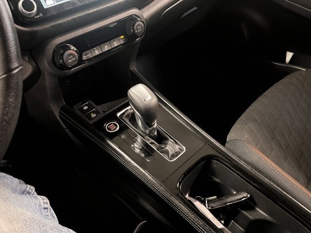 Used 2024 Nissan Kicks SR image 28