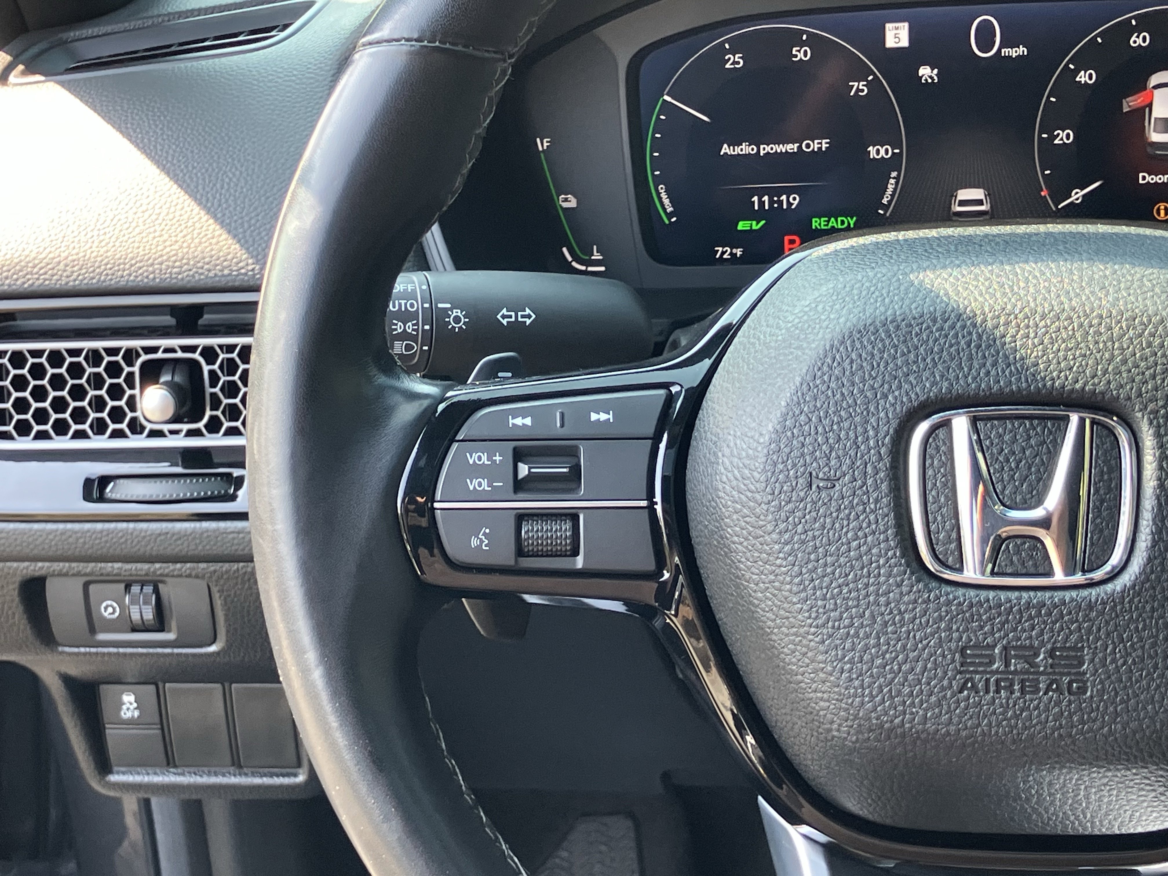 Certified 2025 Honda Civic Sport Touring image 21