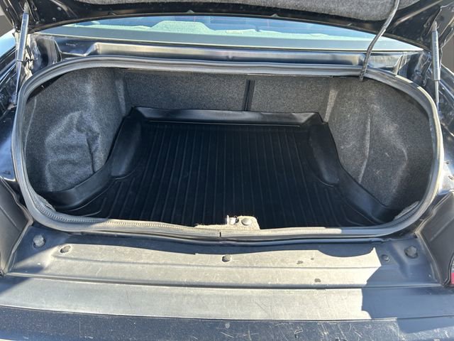 Used 2019 Dodge Challenger R/T w/ Driver Convenience Group RWD image 14