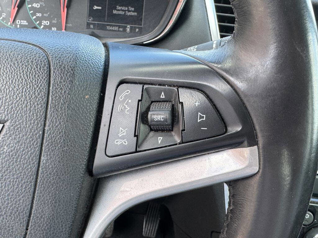 Used 2017 Chevrolet Trax Premier w/ Driver Confidence II Package image 16