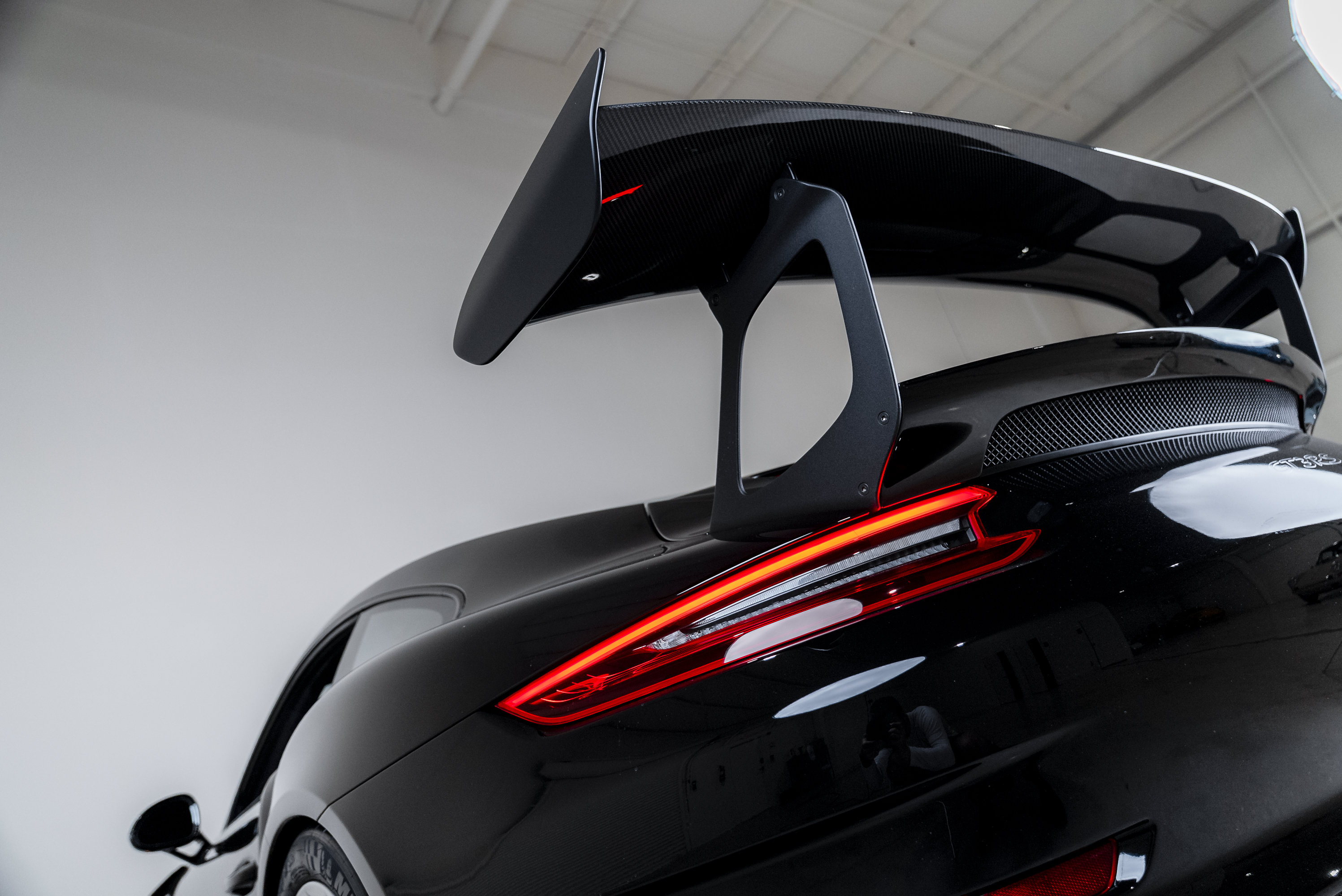 Certified 2019 Porsche 911 GT3 RS RWD image 17
