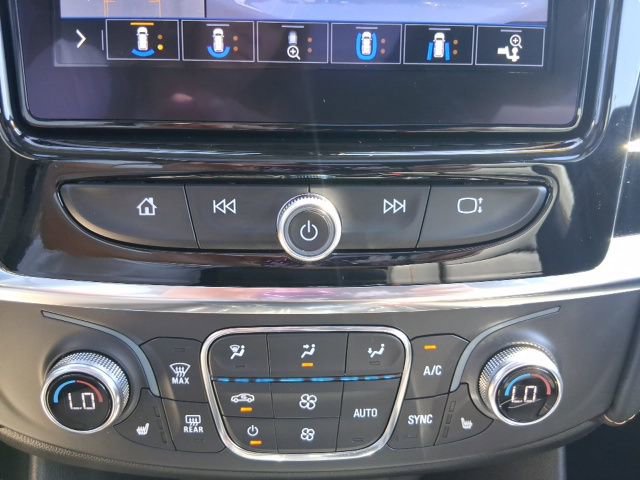 Used 2021 Chevrolet Traverse RS image 26