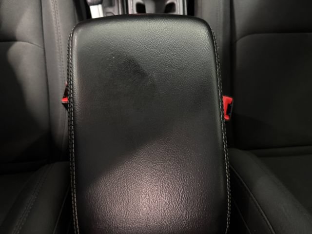 Used 2018 Jeep Wrangler Unlimited Sahara AWD/4WD image 14
