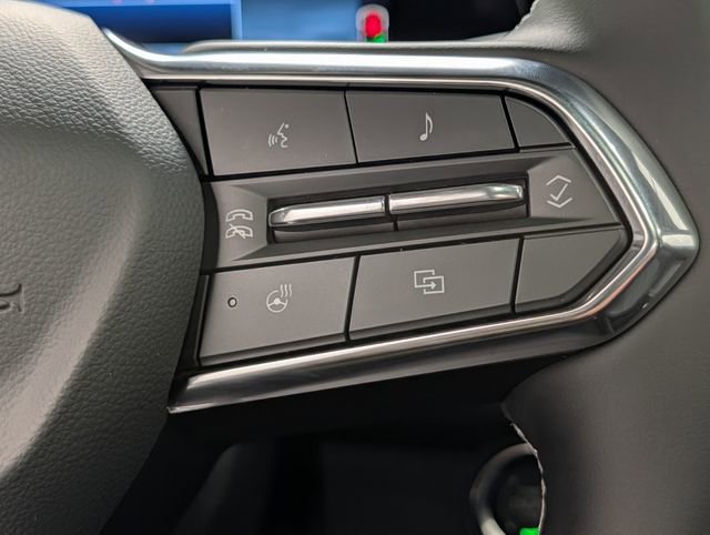 New 2026 Chevrolet Traverse LT image 10