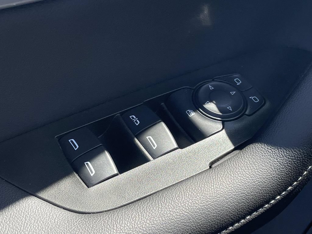 New 2026 Chevrolet Blazer LT w/ Convenience Package FWD image 16