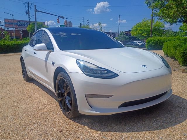Used 2020 Tesla Model 3 Standard Range RWD image 19