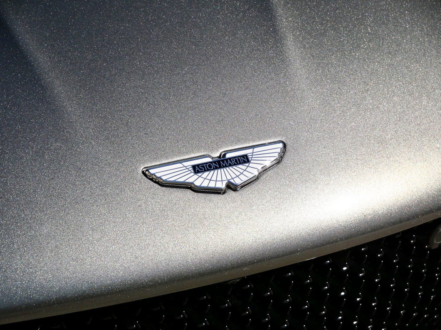 Used 2019 Aston Martin DBS Superleggera image 16