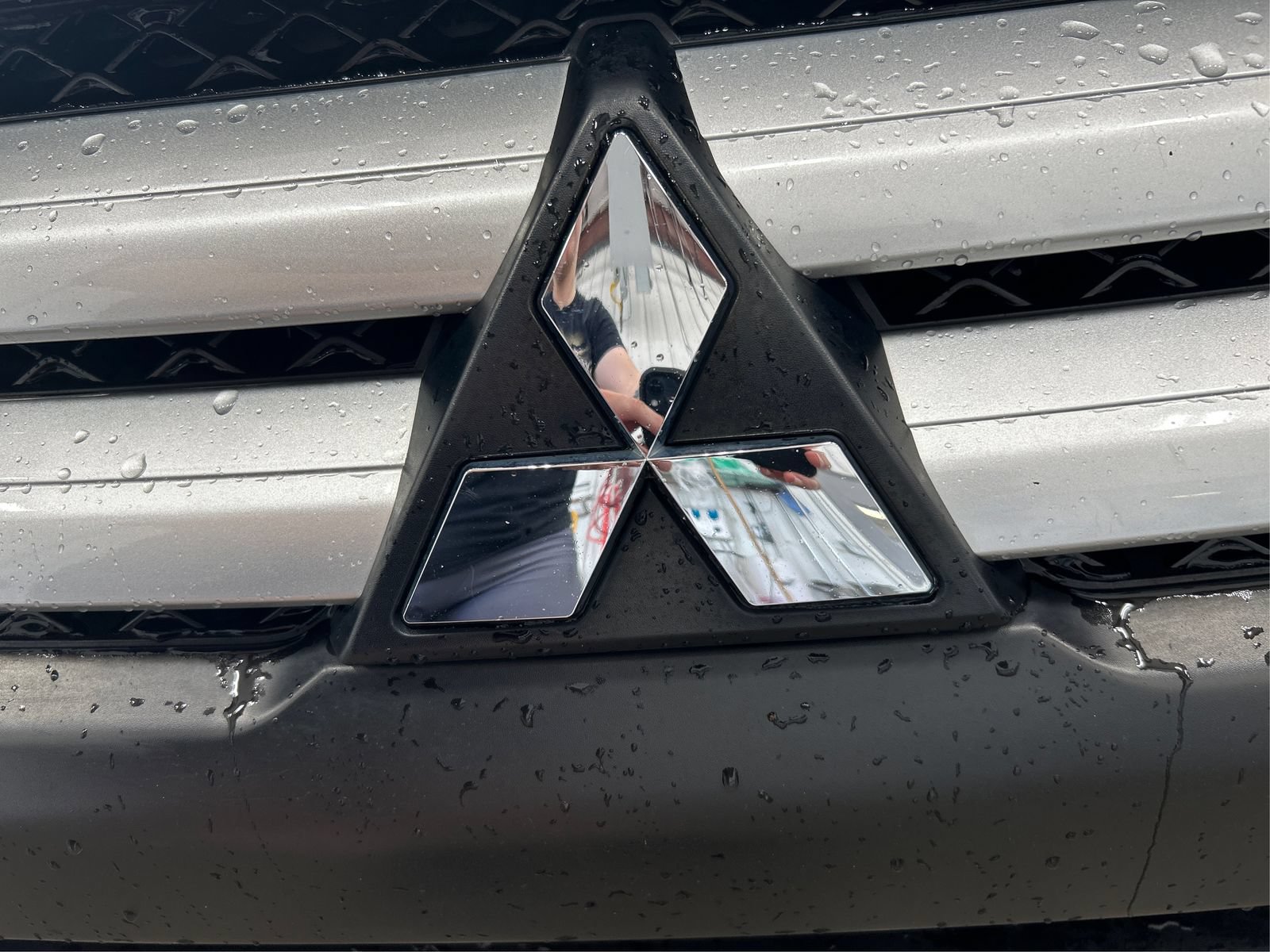 Used 2020 Mitsubishi Eclipse Cross ES FWD image 23