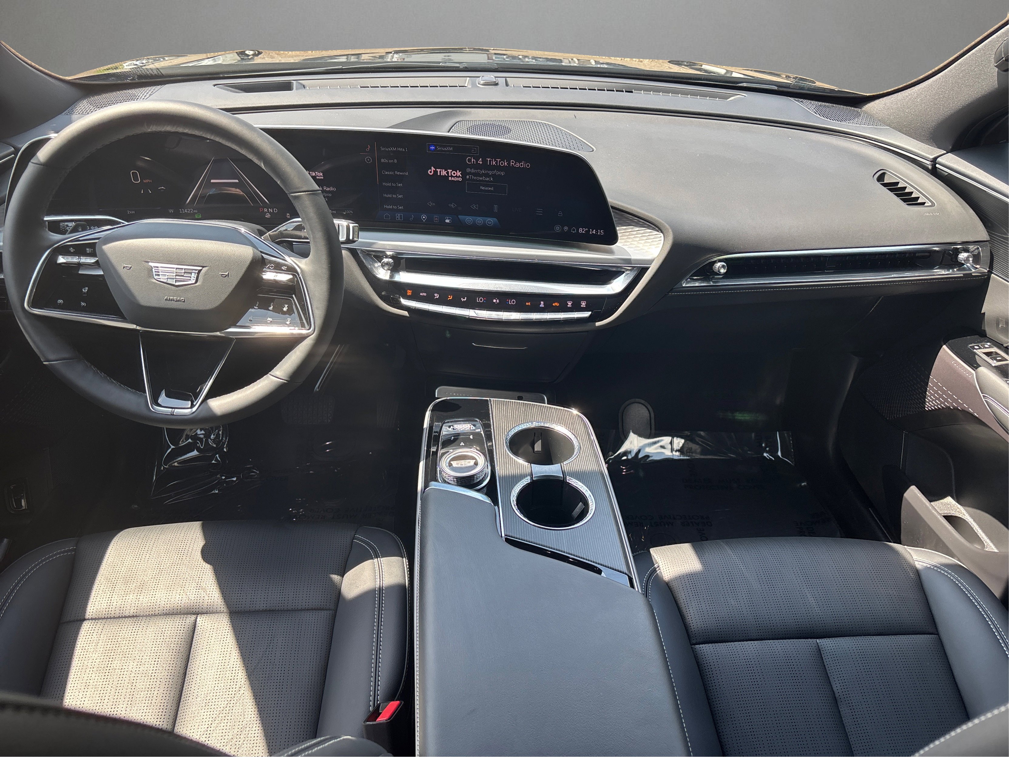 Used 2024 Cadillac Lyriq Luxury image 44