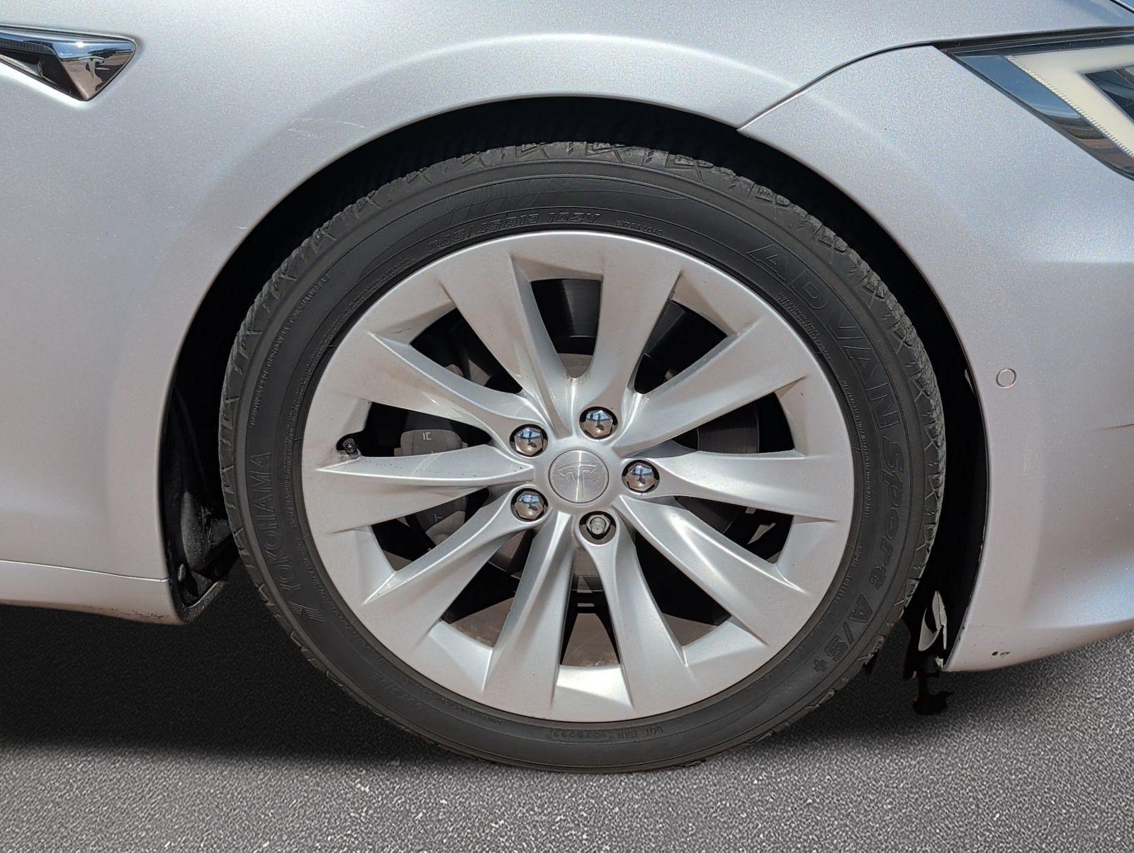 Used 2017 Tesla Model S 75 RWD image 7