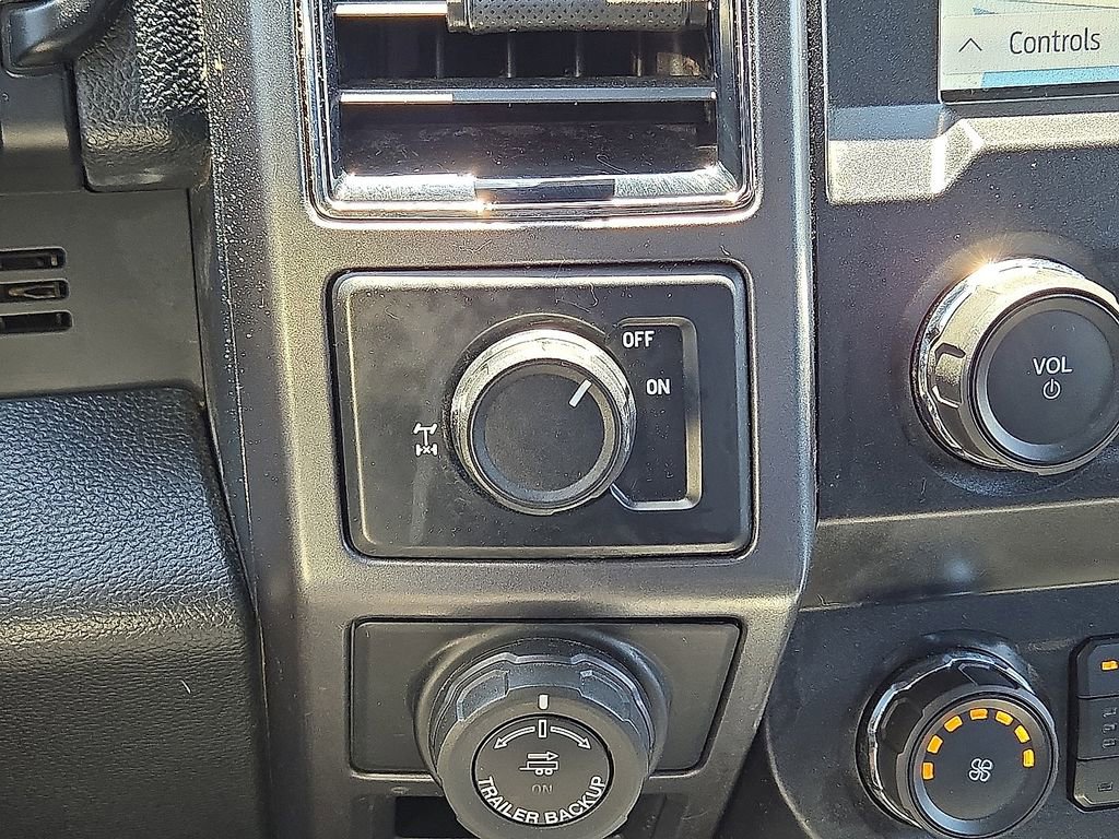 Used 2019 Ford F150 XLT w/ Equipment Group 302A Luxury RWD image 29