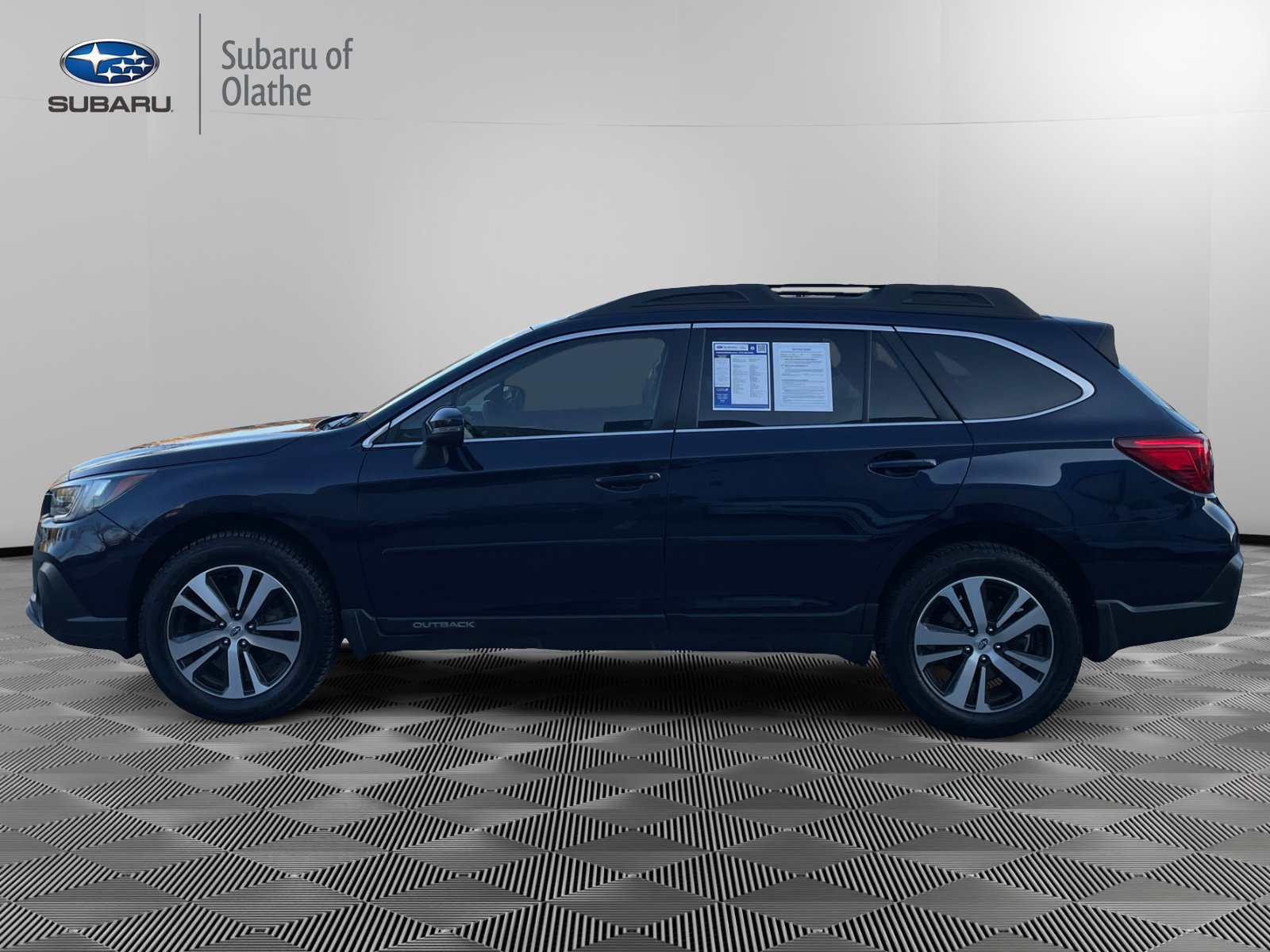 Used 2018 Subaru Outback 3.6R Limited image 8