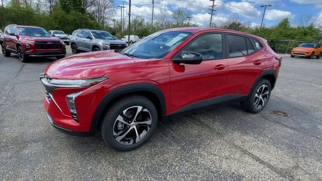 New 2026 Chevrolet Trax RS w/ Driver Confidence Package FWD image 6