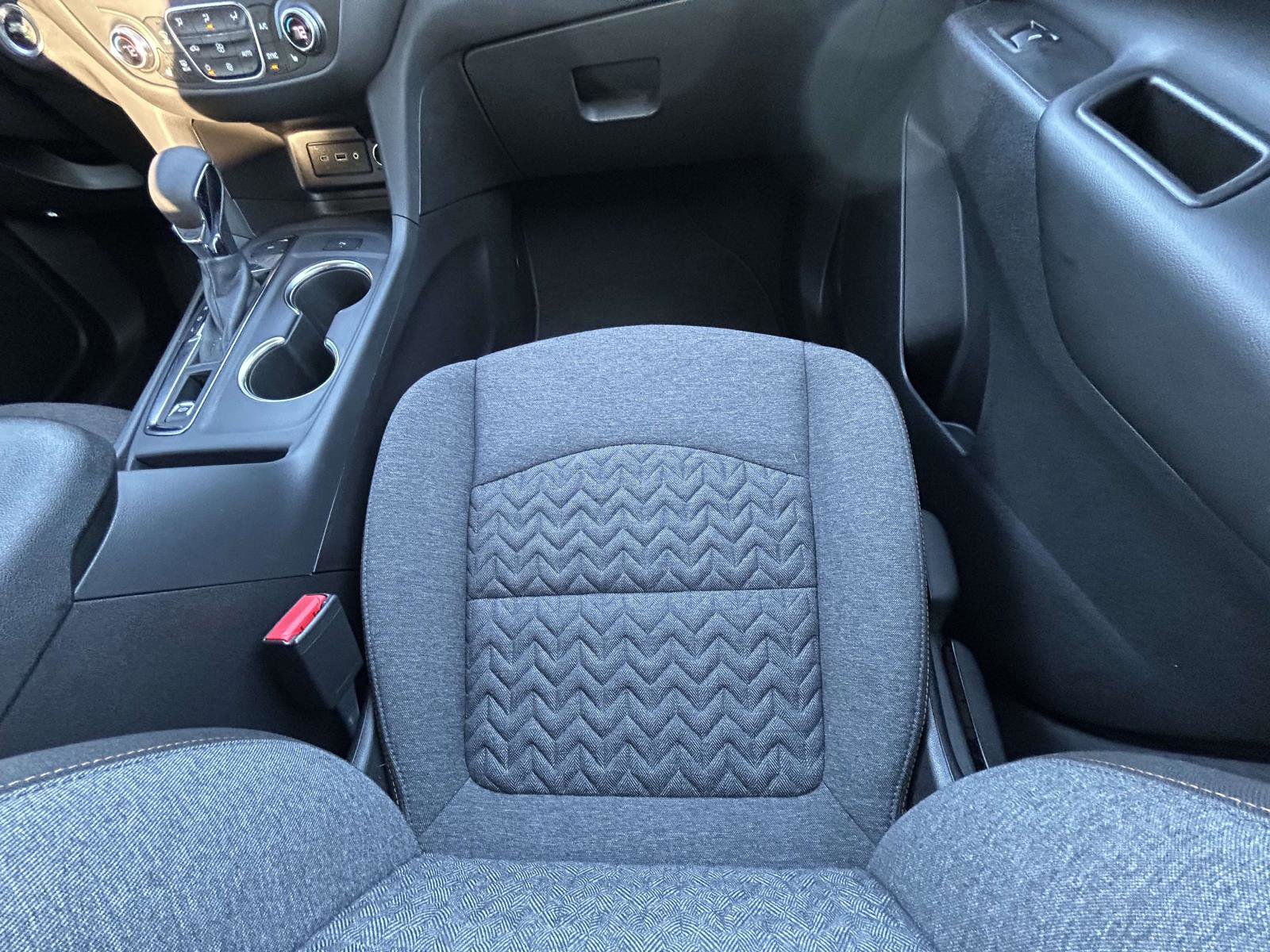 Used 2024 Chevrolet Equinox LT image 14