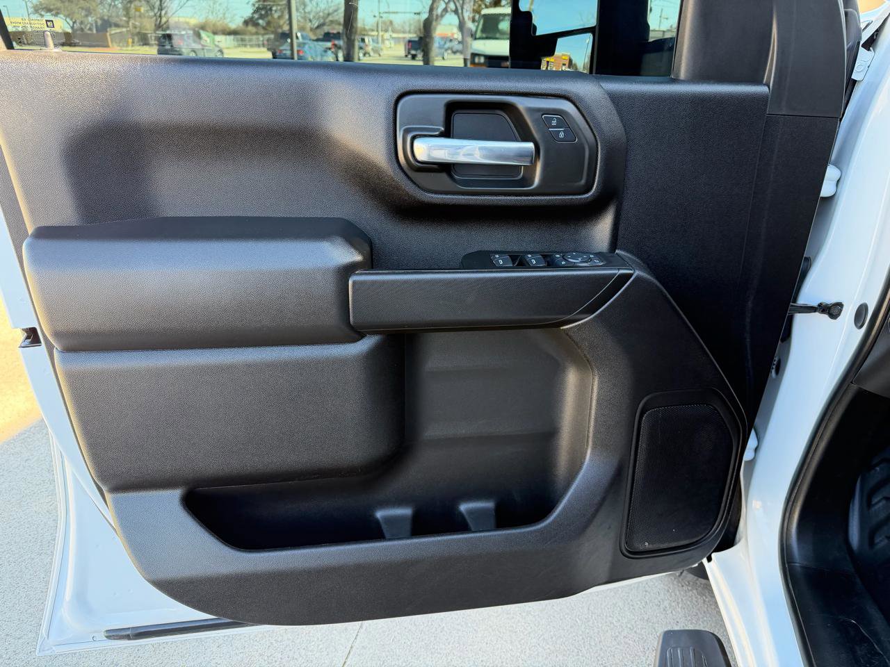 Used 2024 GMC Sierra 3500 Pro w/ Convenience Package image 30