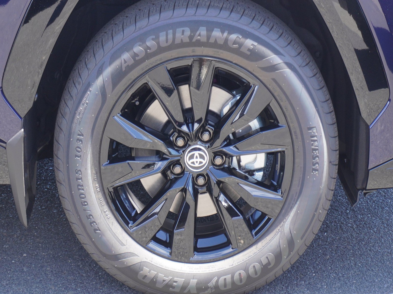 New 2026 Toyota RAV4 SE AWD/4WD image 4