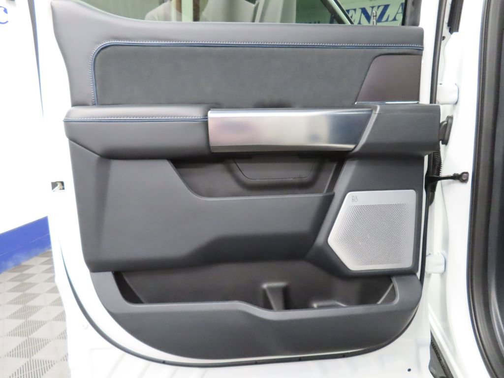 Used 2026 Ford F250 Platinum w/ Tremor Off-Road Package image 54