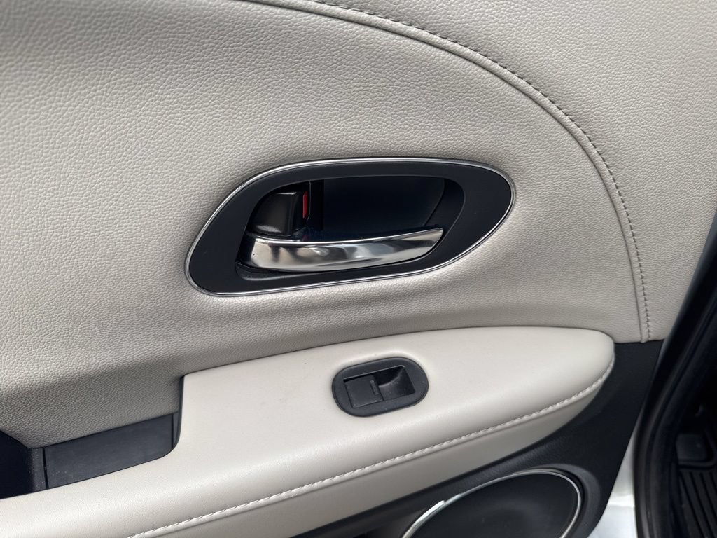 Used 2019 Honda HR-V EX-L image 34