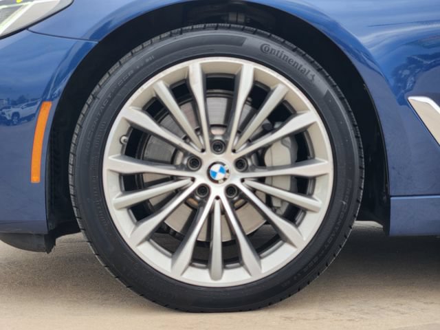 Used 2022 BMW 530i xDrive w/ Executive Package AWD/4WD image 14