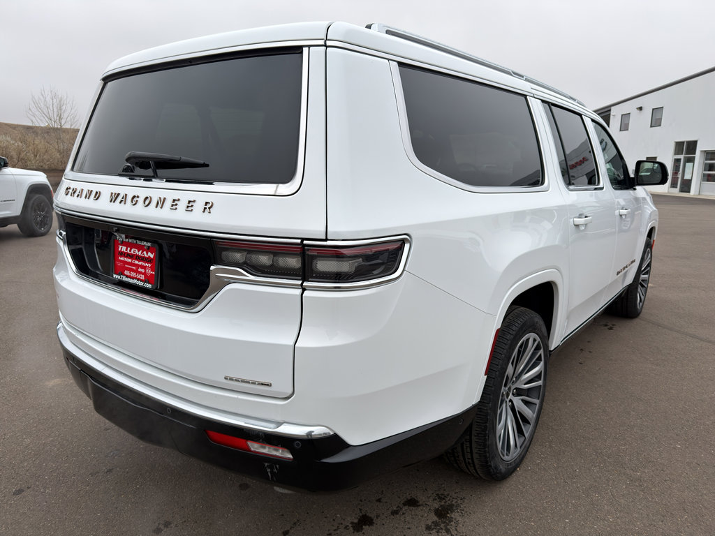 Used 2024 Jeep Grand Wagoneer L Series III w/ Rear Seat Video Group 1 image 6