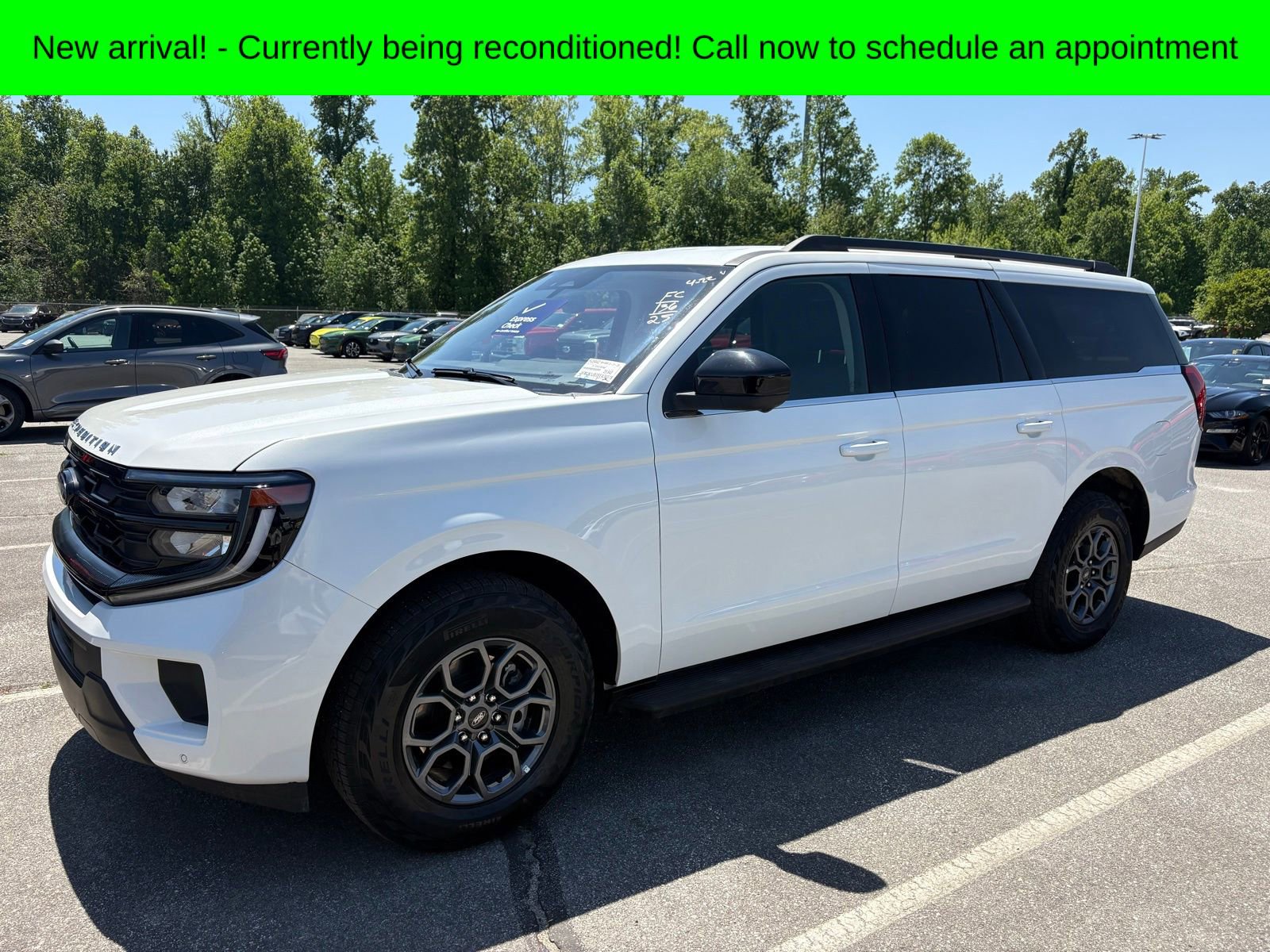 Used 2025 Ford Expedition Max Active AWD/4WD image 10
