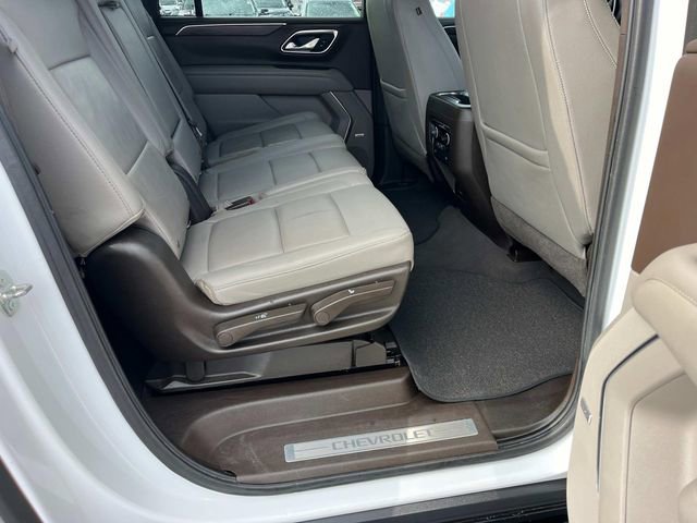 Used 2021 Chevrolet Suburban LT image 25
