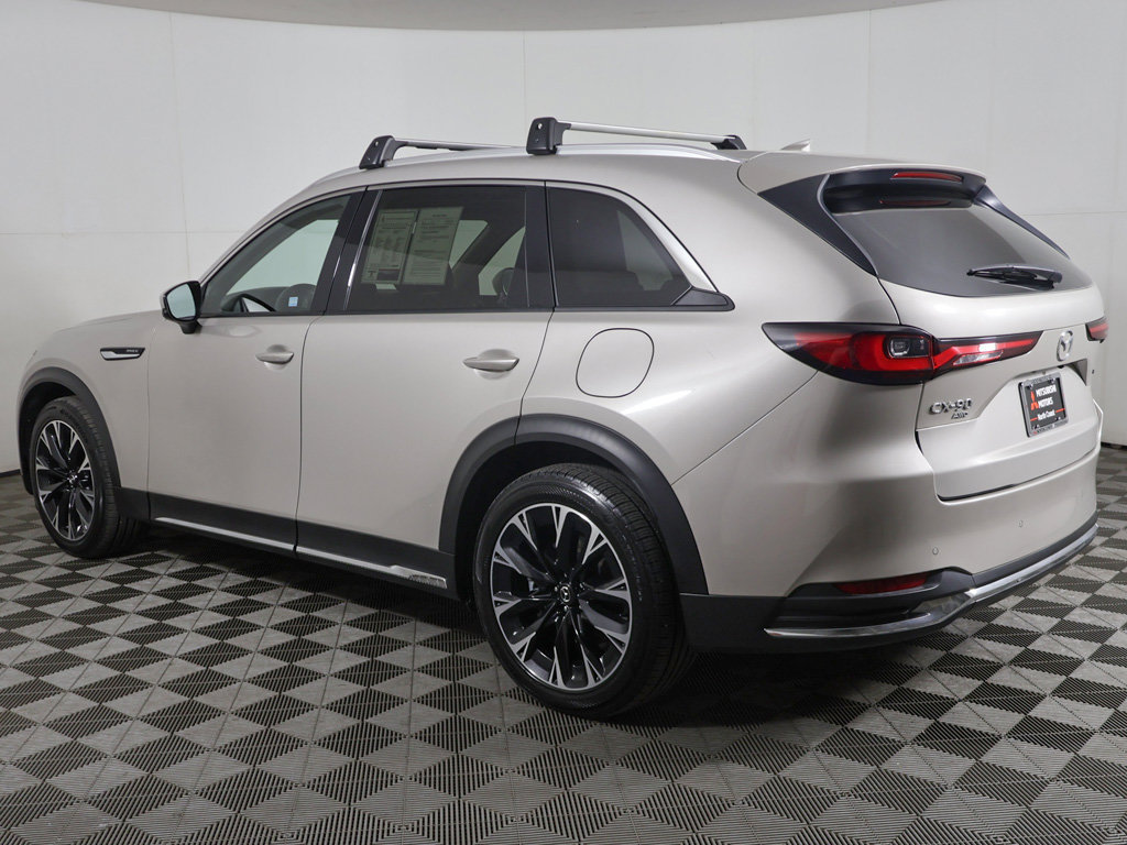 Used 2024 MAZDA CX-90 Plug-In Hybrid w/ Premium Pkg AWD/4WD image 16