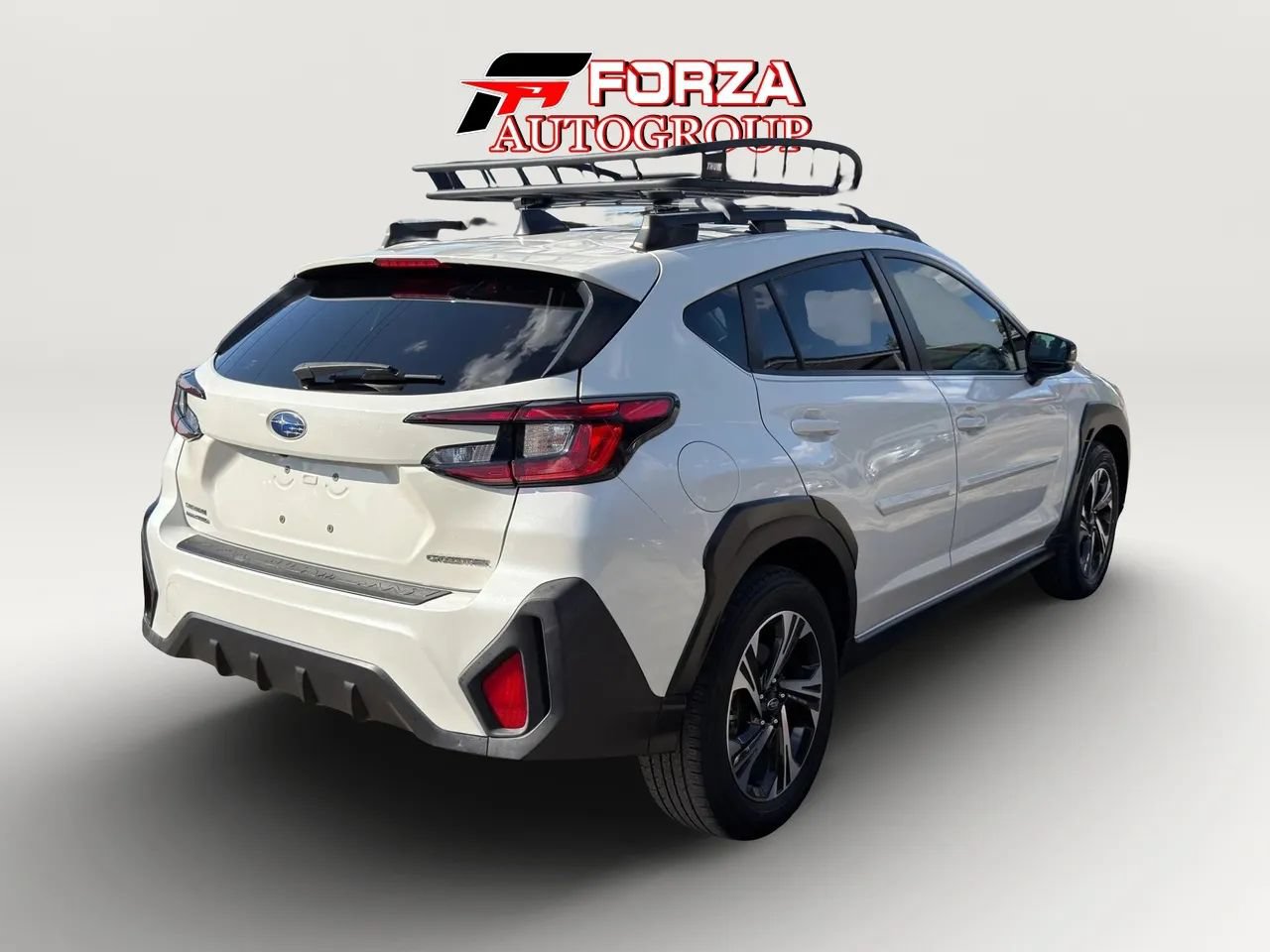 Used 2024 Subaru Crosstrek 2.0i Premium AWD/4WD image 4