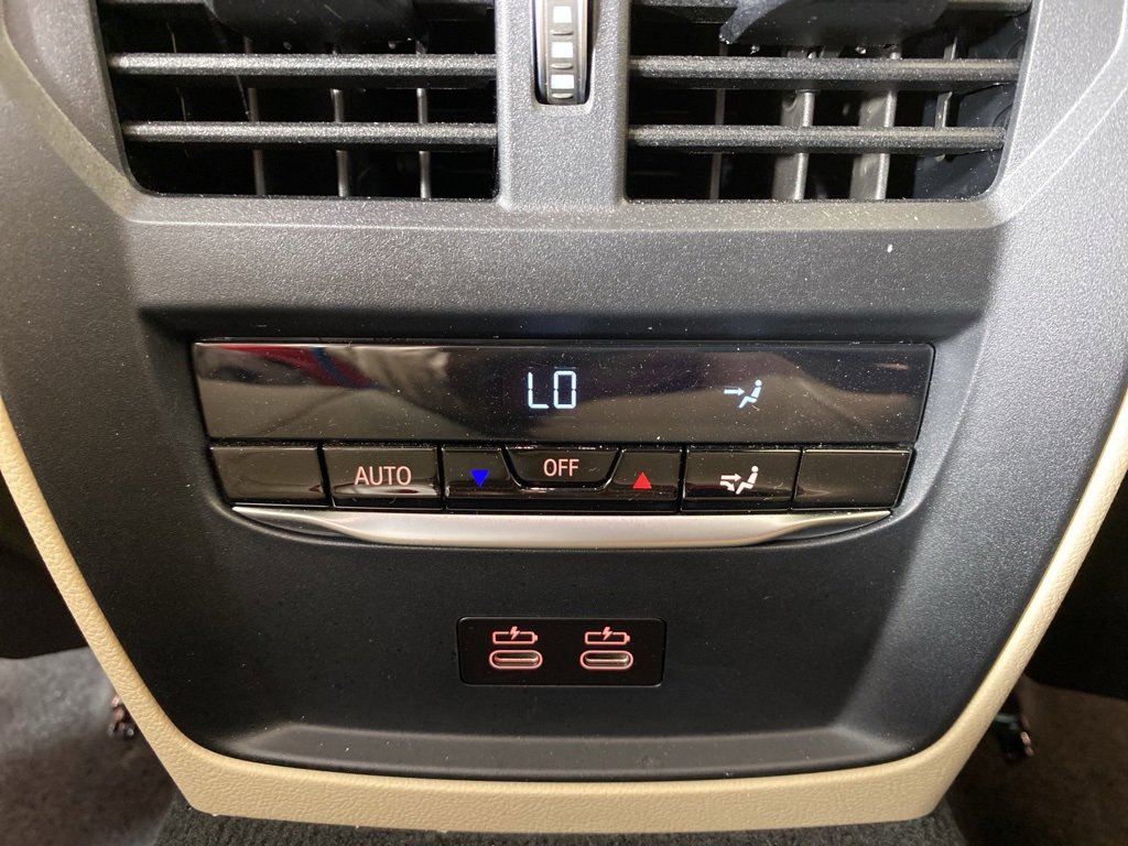 Certified 2023 BMW 330i xDrive Sedan w/ Driving Assistance Package image 28