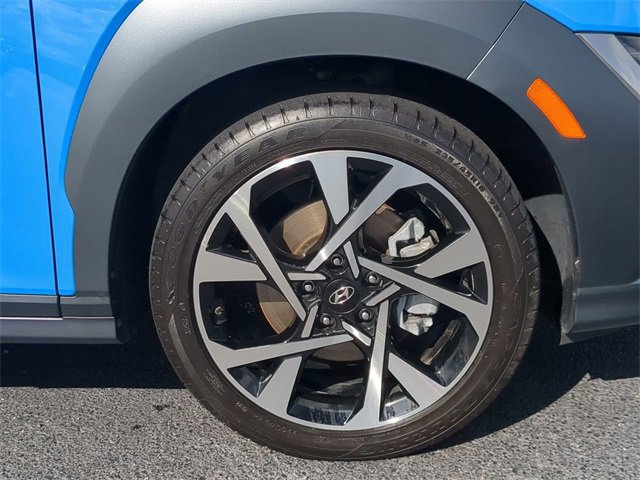 Used 2023 Hyundai Kona Limited w/ Cargo Package image 10