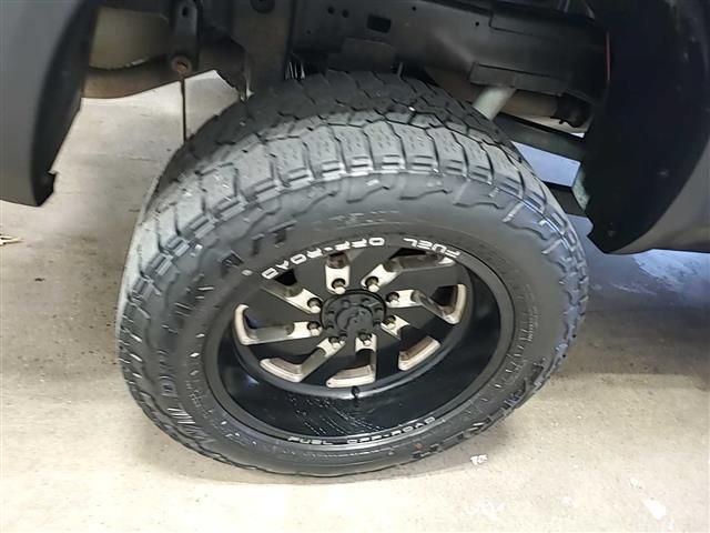 Used 2015 RAM 2500 Power Wagon w/ Luxury Group AWD/4WD image 3