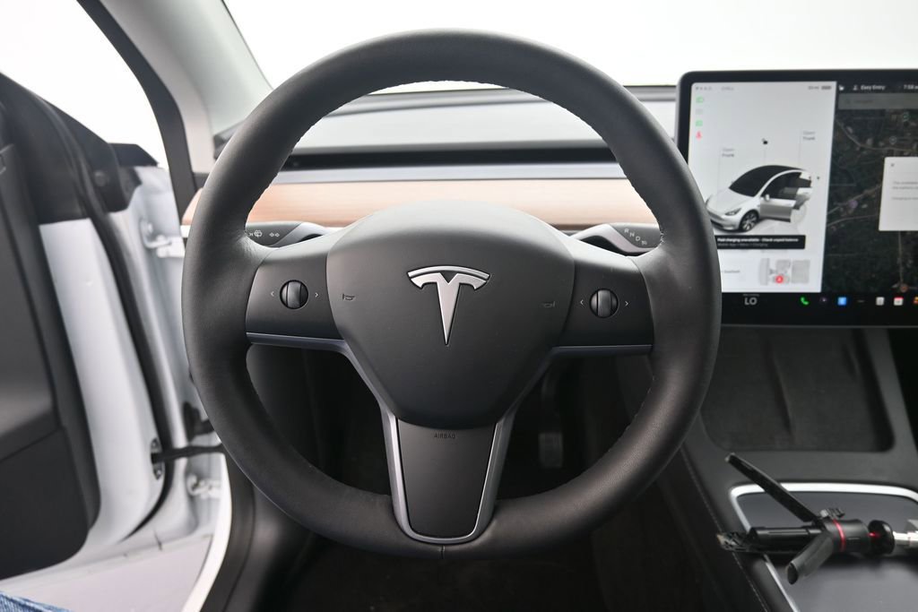 Used 2023 Tesla Model Y Long Range AWD/4WD image 11