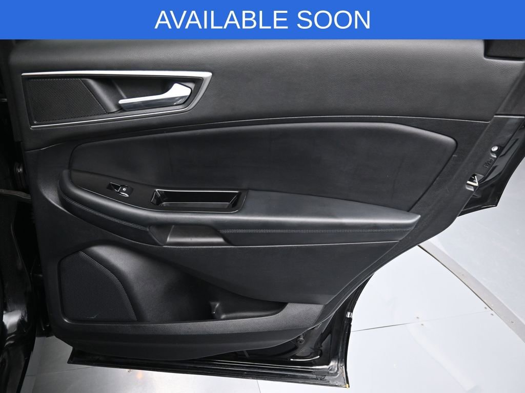 Used 2016 Ford Edge SEL w/ Equipment Group 201A image 26