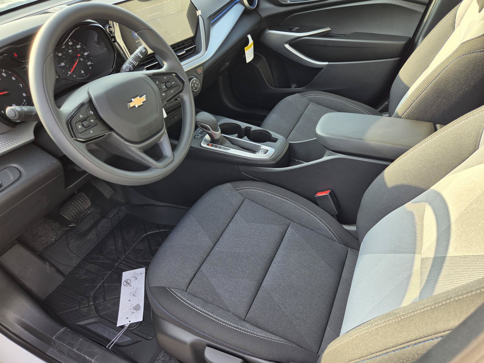New 2026 Chevrolet Trax LS FWD image 14