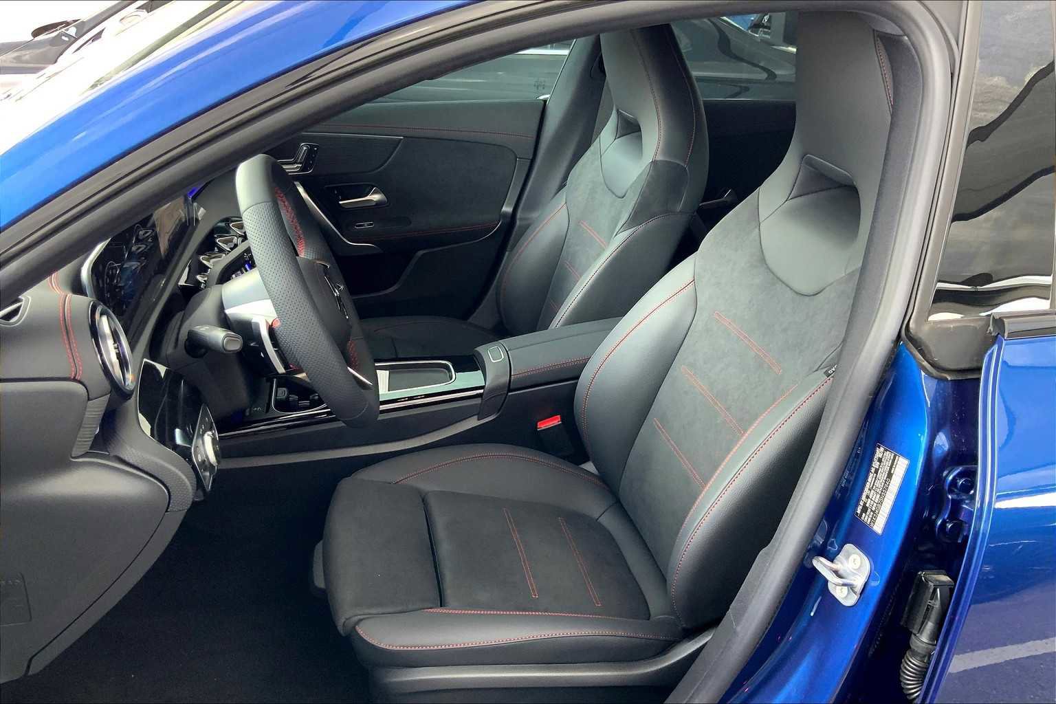 Used 2025 Mercedes-Benz CLA 250 image 17