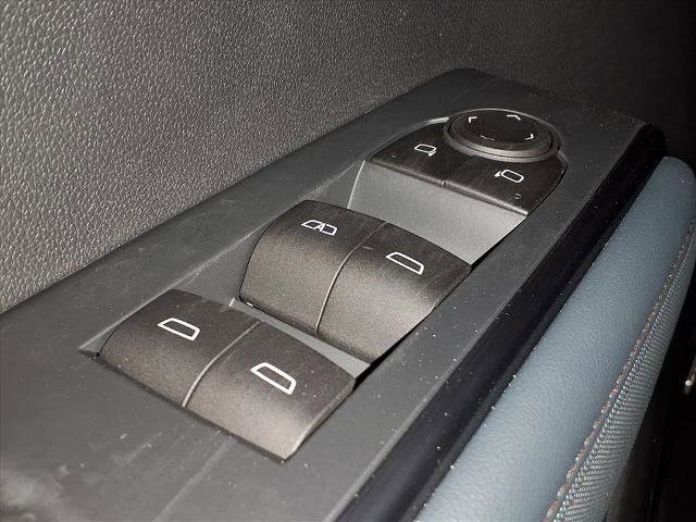 New 2026 GMC Acadia AT4 w/ Luxury Package image 16