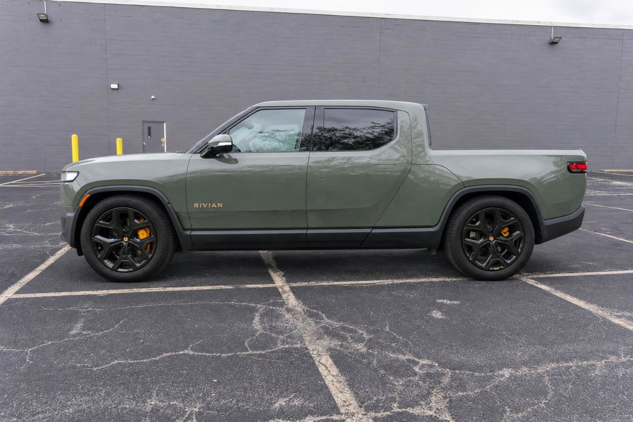 Used 2022 Rivian R1T Launch Edition AWD/4WD image 4