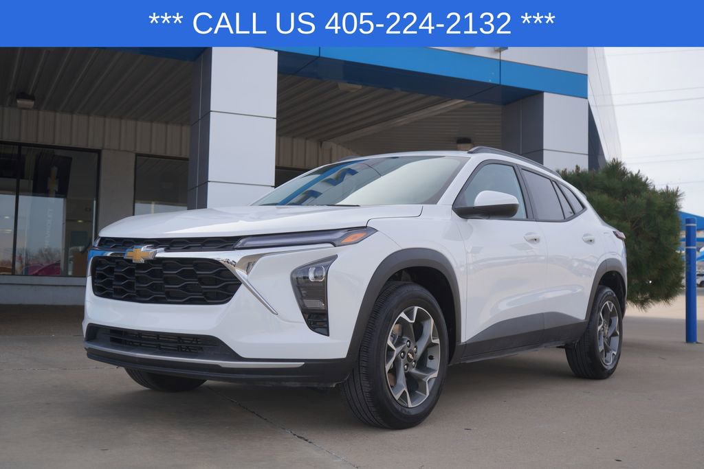 Used 2025 Chevrolet Trax LT w/ LT Convenience Package