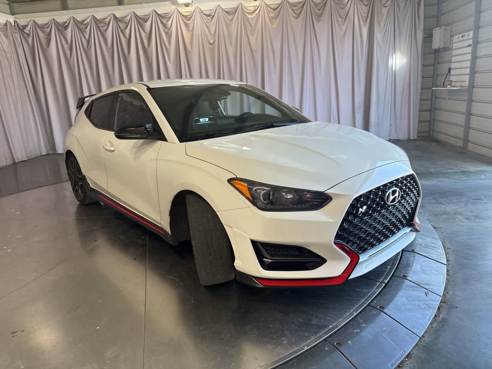 Used 2021 Hyundai Veloster N FWD image 3