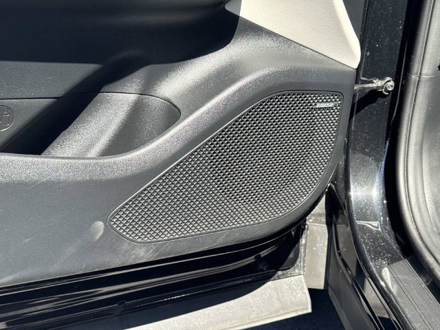 Used 2024 Hyundai Tucson Limited FWD image 23