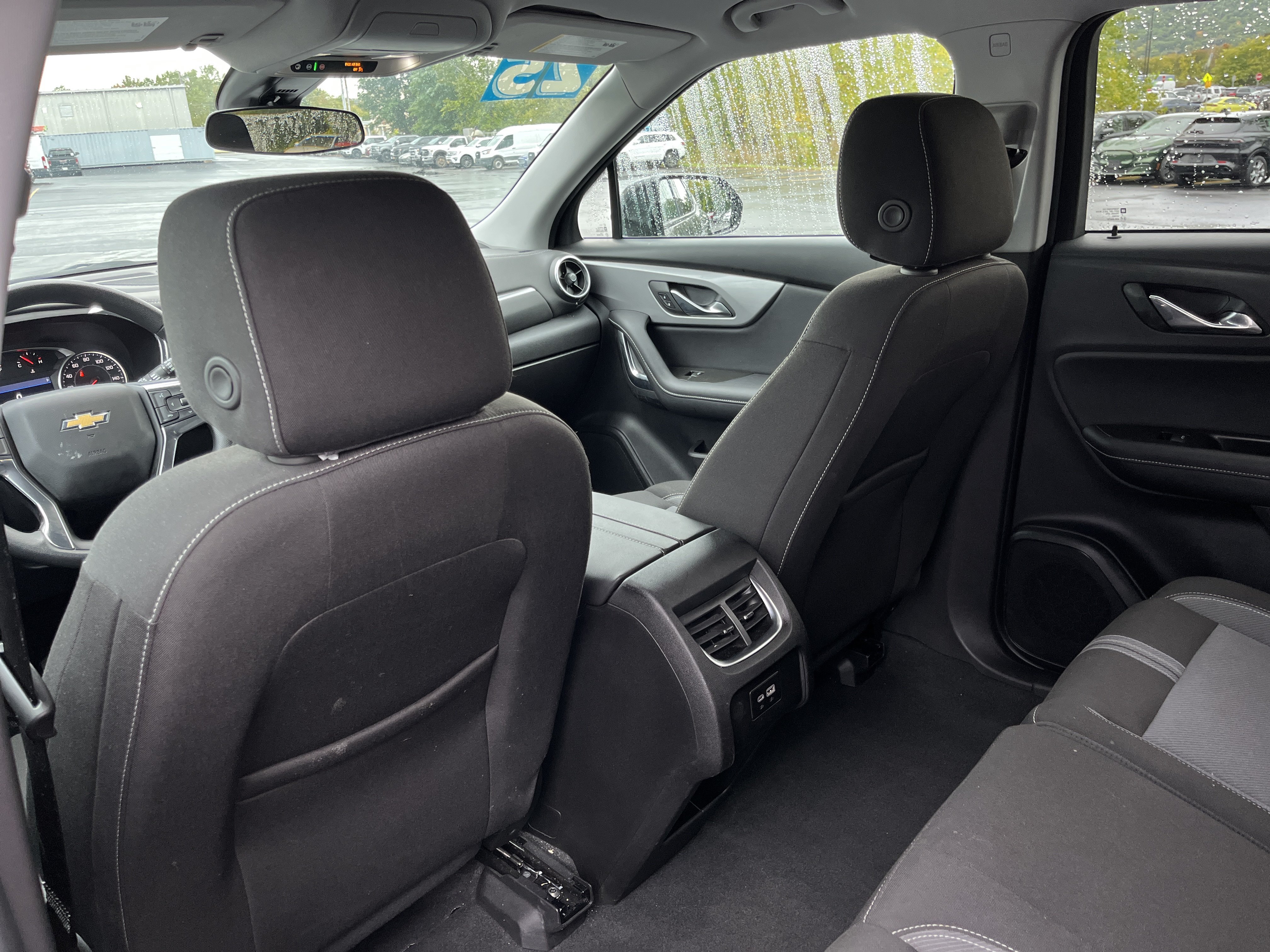 Used 2025 Chevrolet Blazer LT AWD/4WD image 11