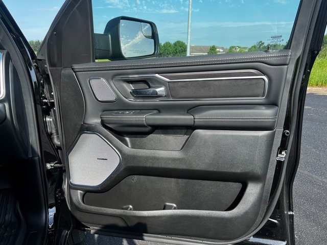 New 2025 RAM 1500 Laramie image 12