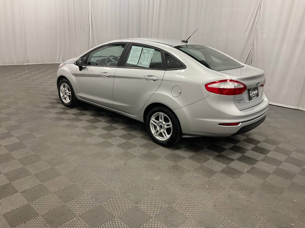 Used 2019 Ford Fiesta SE w/ Cold Weather Package FWD image 4