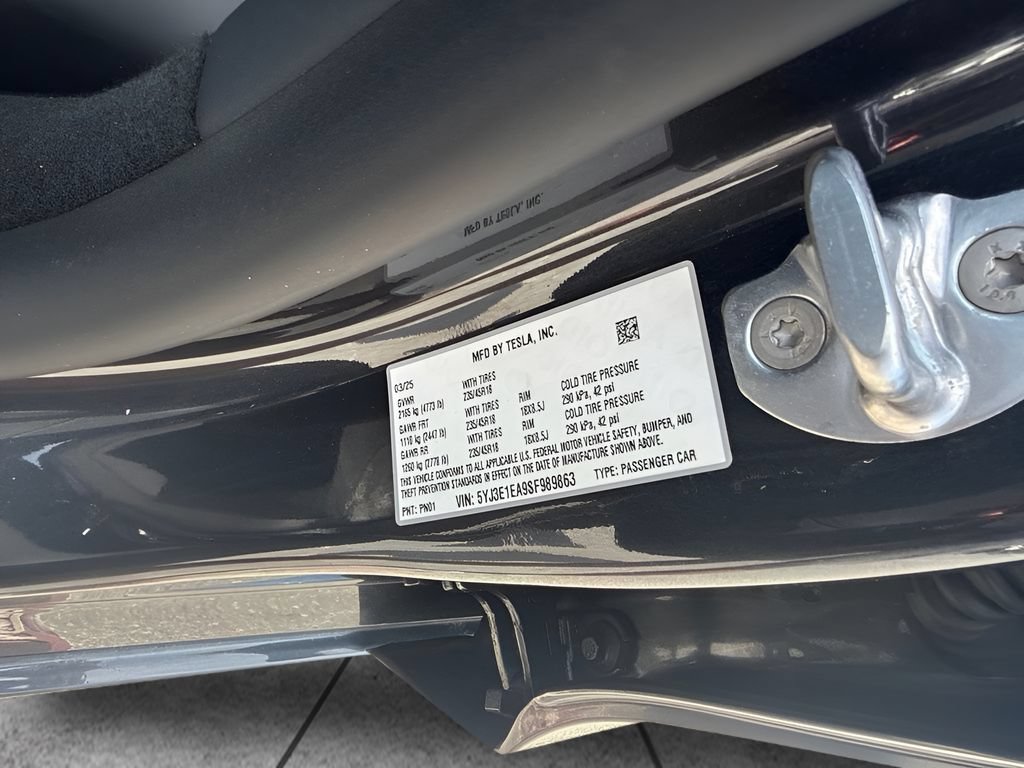 Used 2025 Tesla Model 3 Long Range RWD image 29