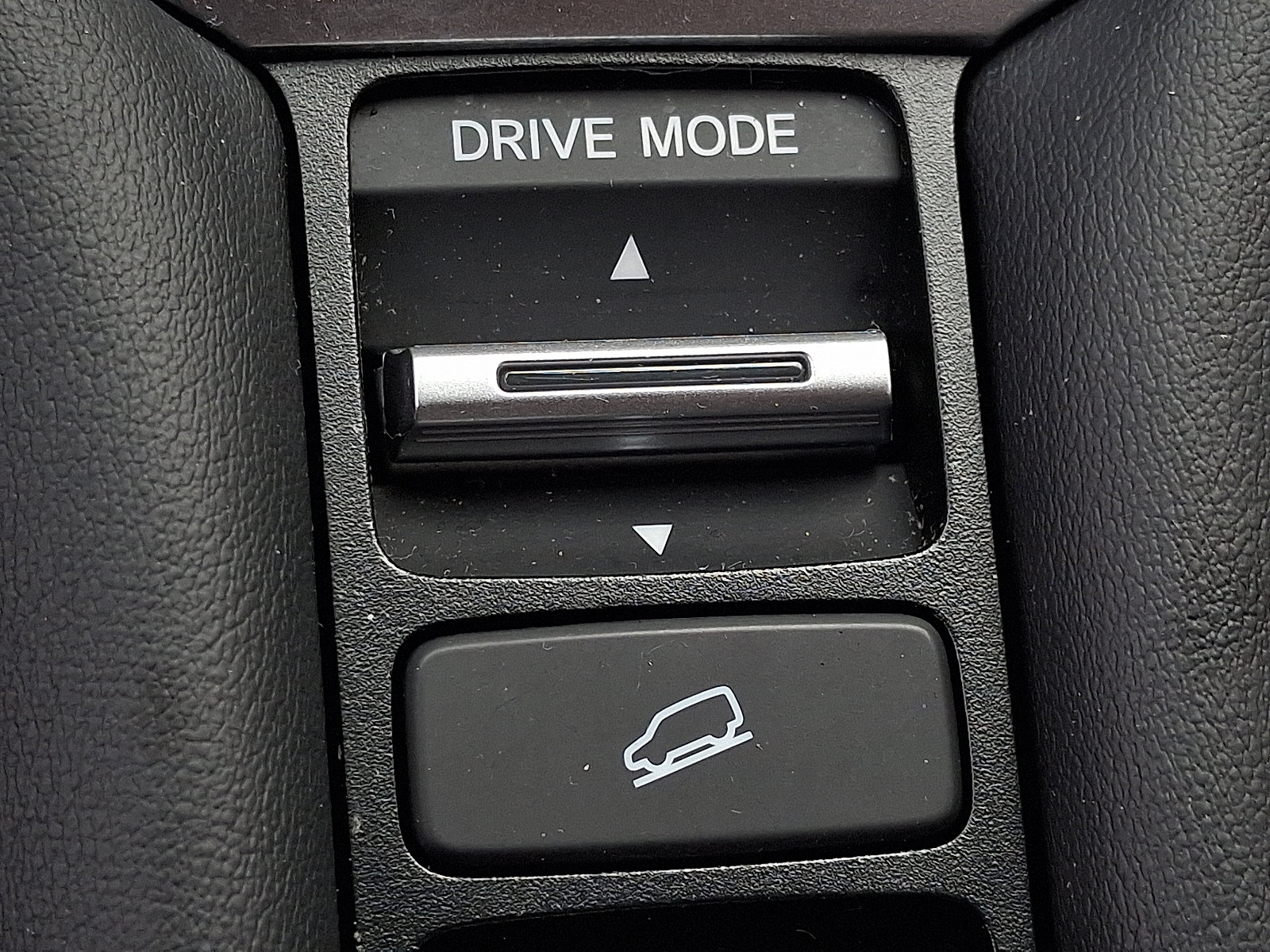 Used 2025 Honda HR-V Sport image 24