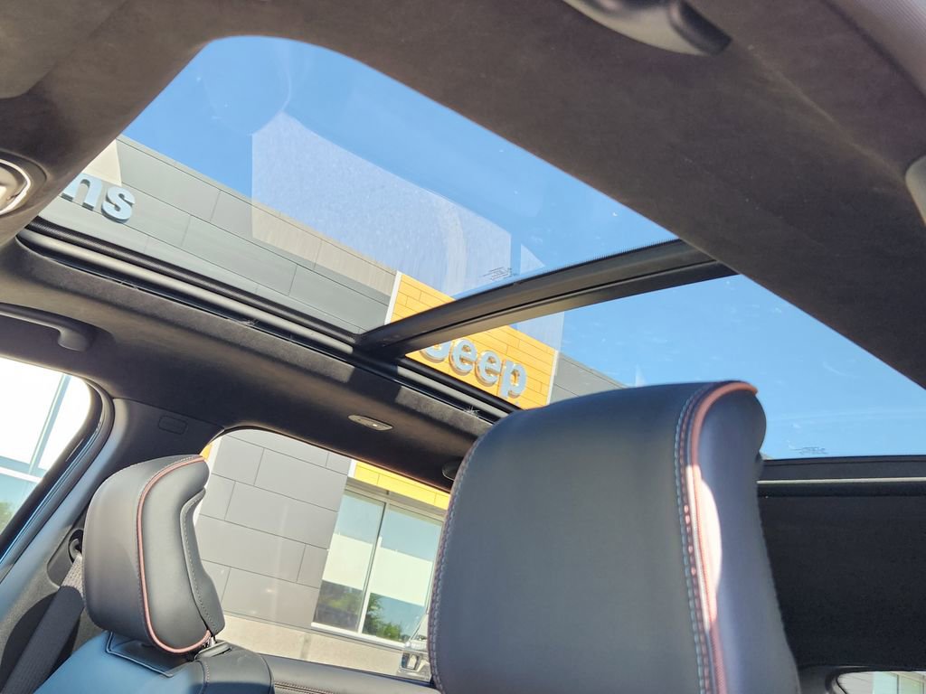 New 2025 Jeep Wagoneer S Launch Edition image 32