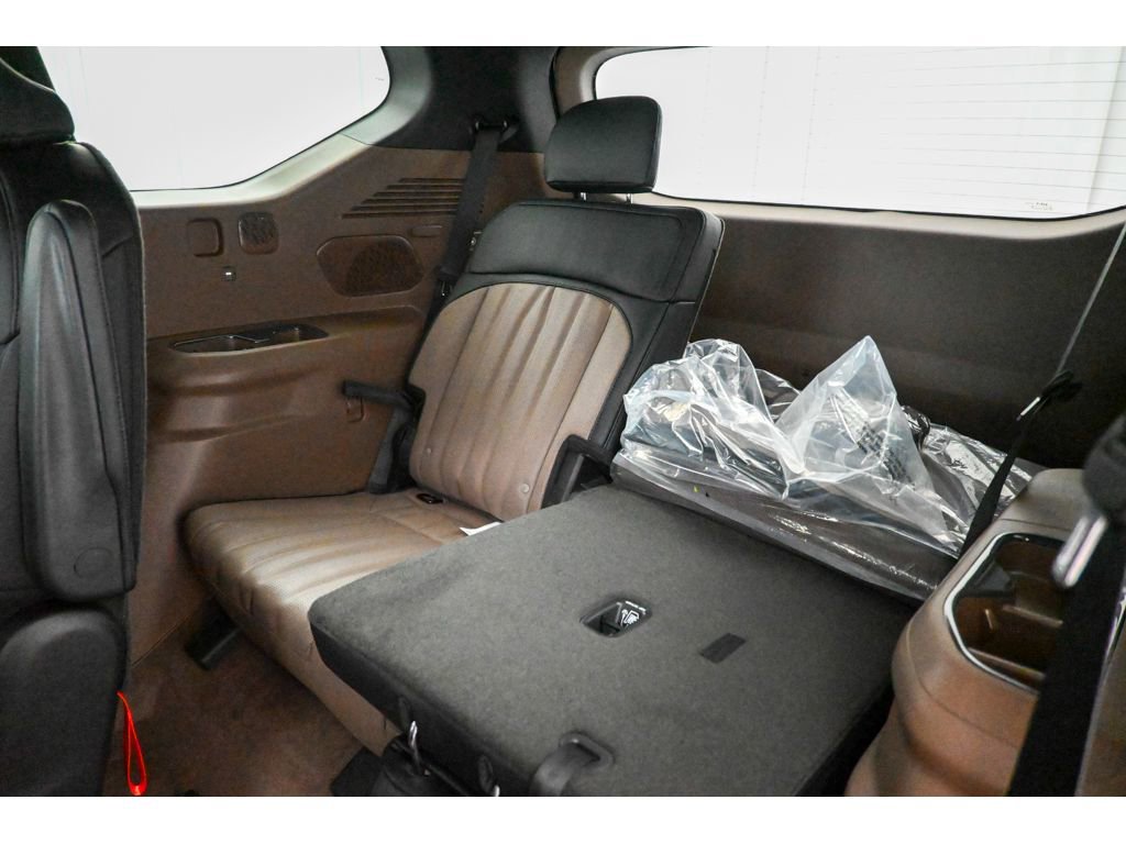 New 2026 Kia EV9 GT-Line image 13