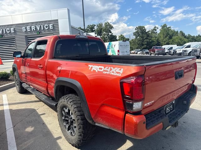 Used 2018 Toyota Tacoma TRD Off-Road w/ Technology Package AWD/4WD image 15